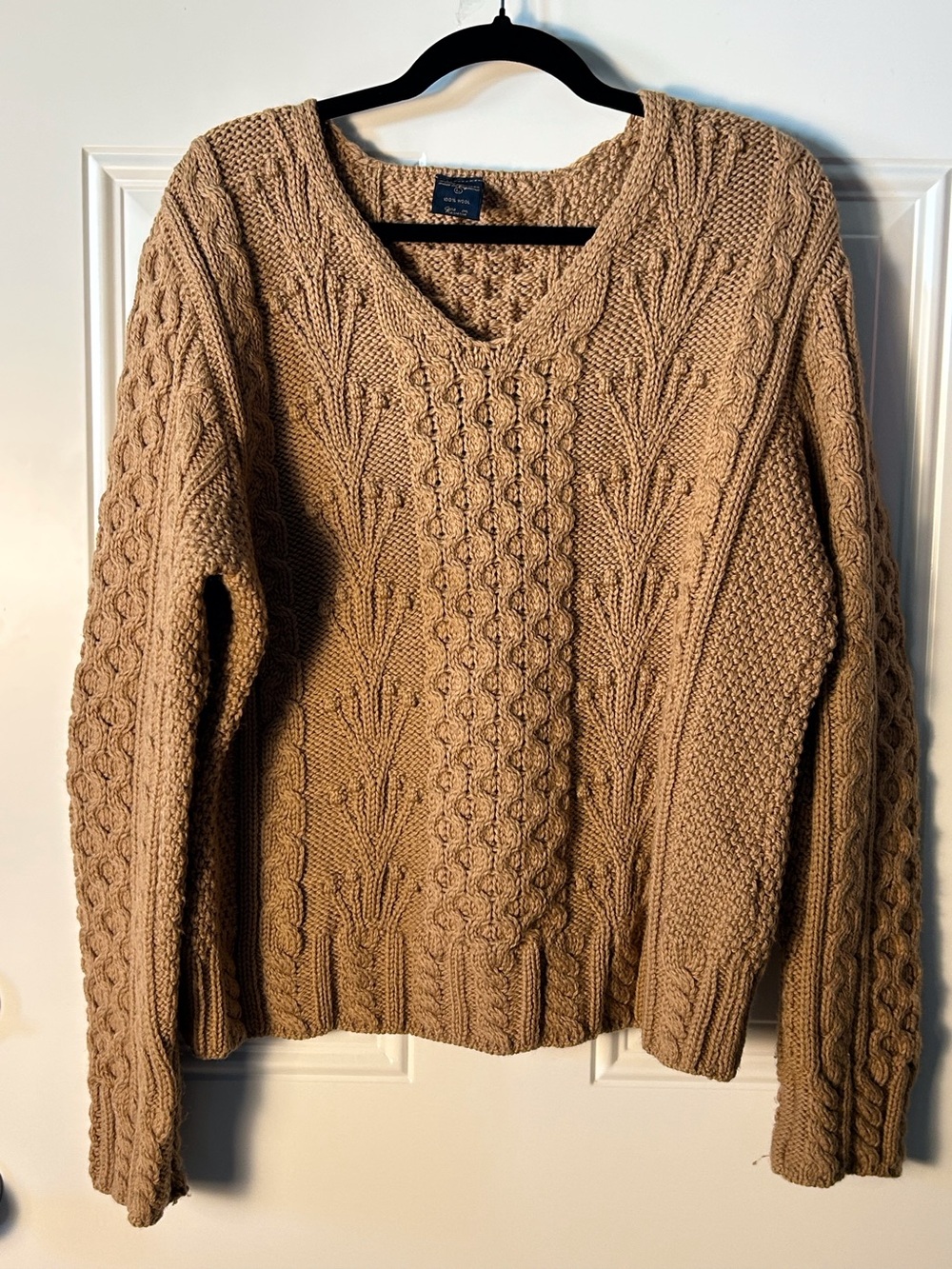 Paul James Chunky Cable Knit Sweater Tan Classic Timeless Luxury 100% Wool Large